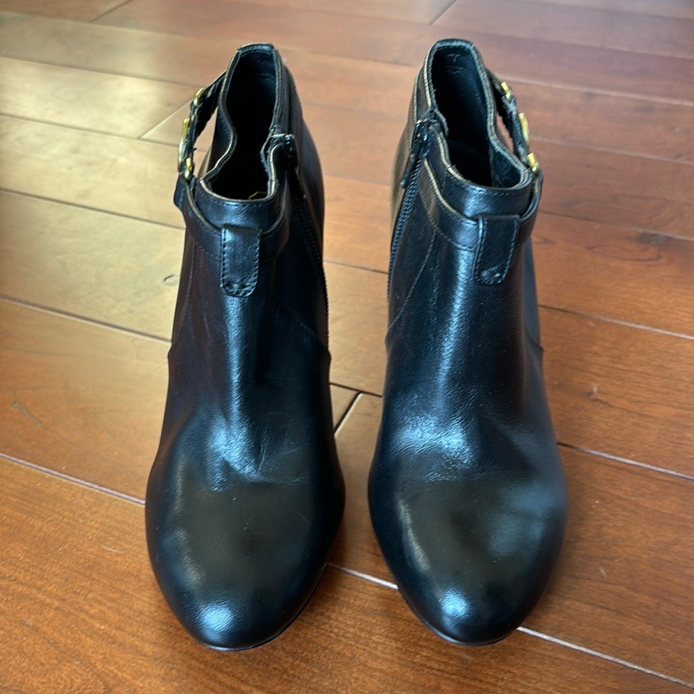 New, never worn Coach Salene II boots
